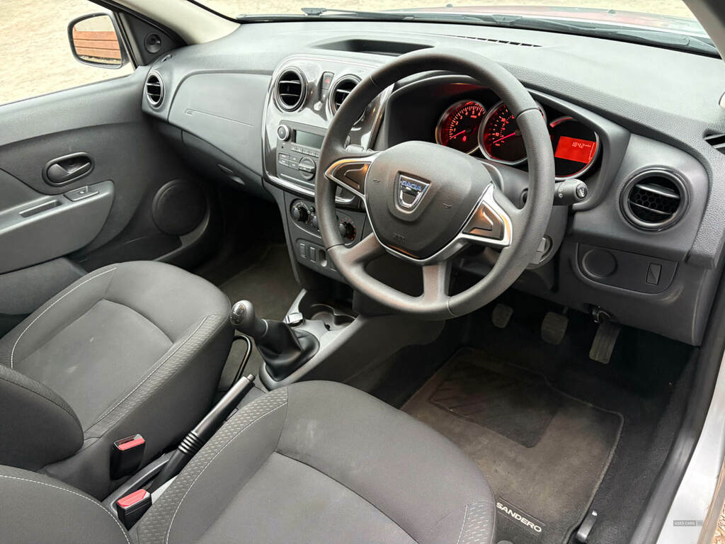 Dacia Sandero 1.0 Sce Essential Silver #2