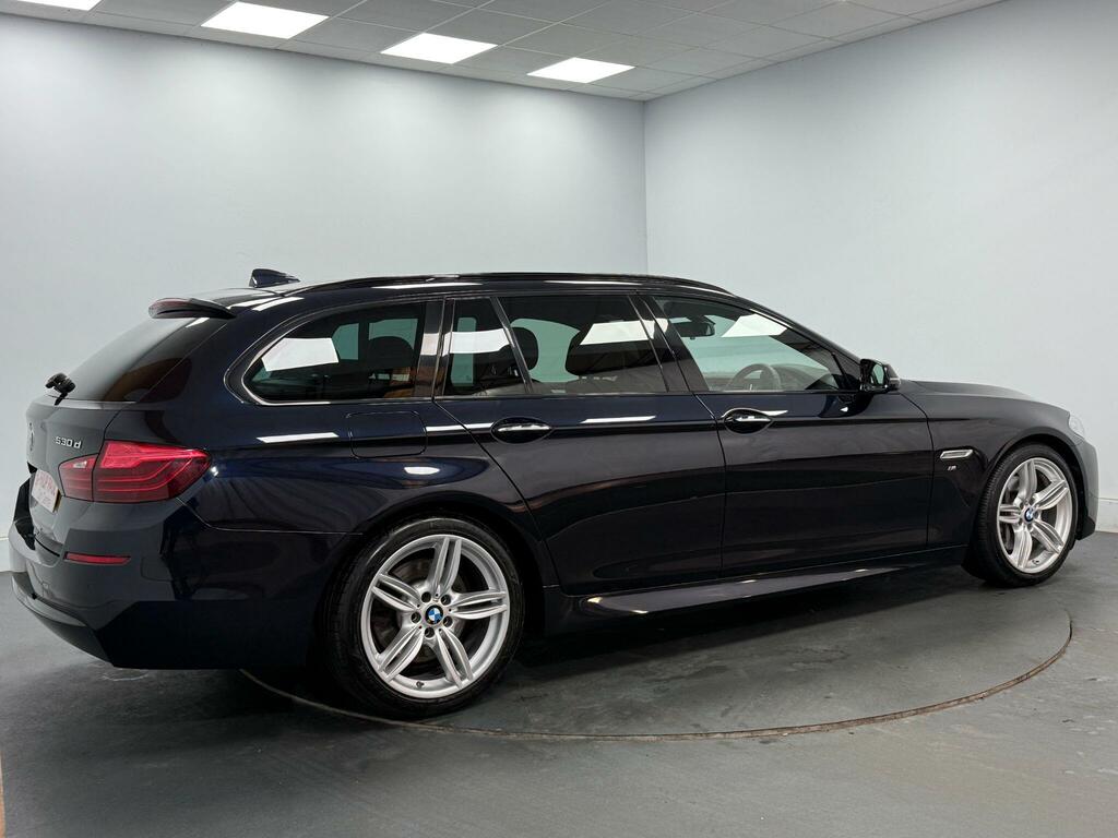 BMW 5 Series 530D M Sport Step Black #4
