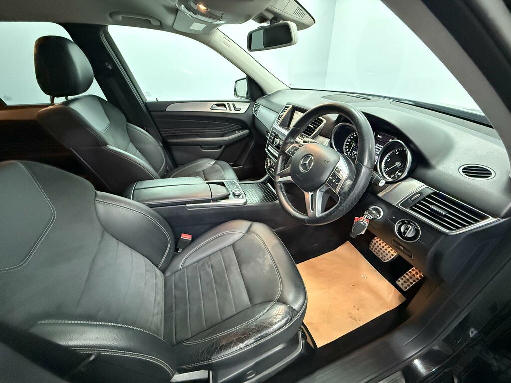 Mercedes-Benz M Class Ml250 Cdi Bluetec Amg Line Black #5
