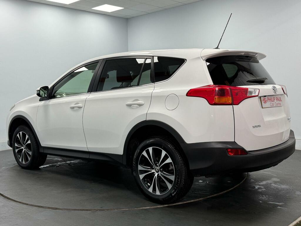 Toyota Rav 4 2.2 D-cat Icon White #3