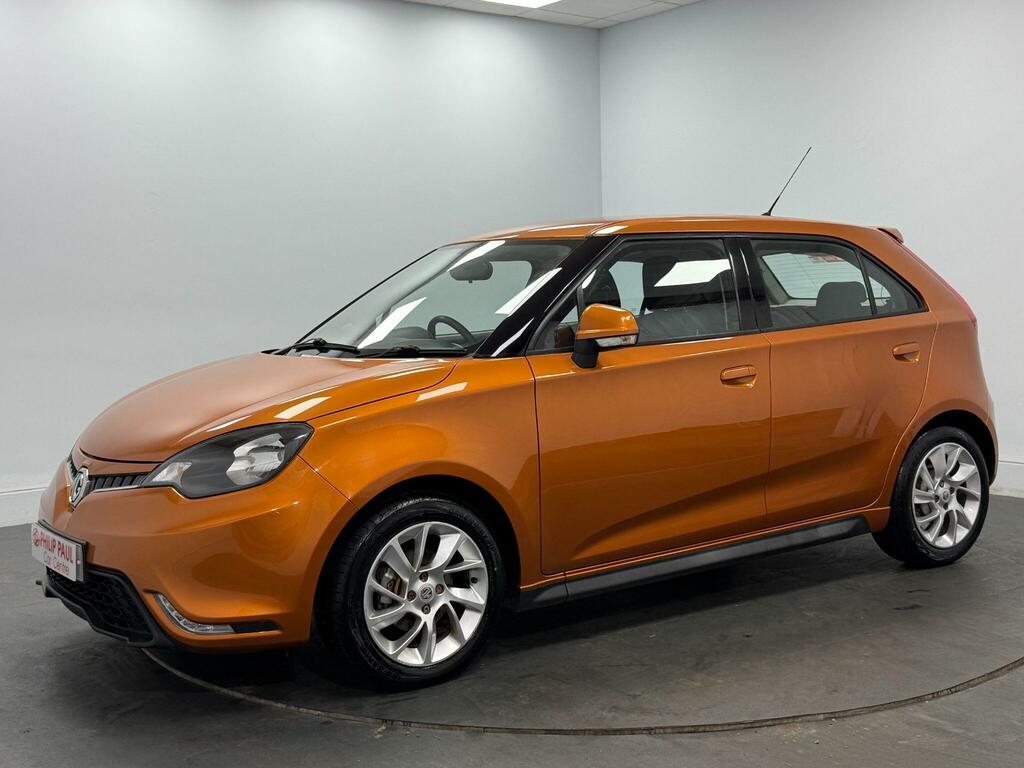 MG MG3 1.5 Vti-tech 3Form Sport Start Stop BG66LPF Orange #2