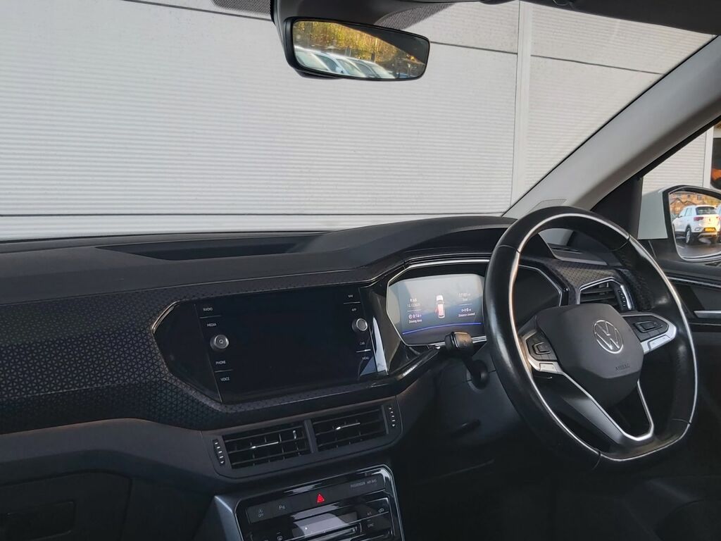 Volkswagen T-Cross 1.0 Tsi Sel 110 Bhp GSZ7657 White #6