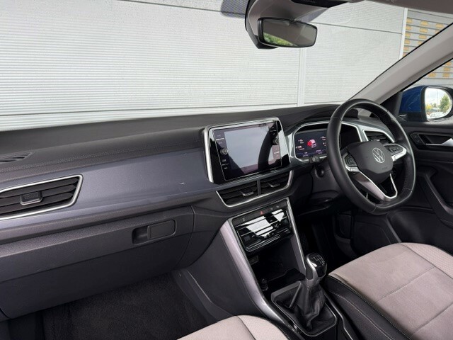 Volkswagen T-Roc 1.5 Tsi Style 150 Bhp SY72VOM Blue #6
