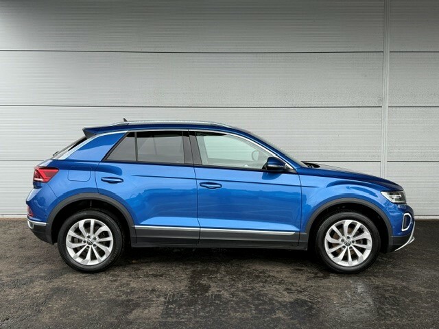 Volkswagen T-Roc 1.5 Tsi Style 150 Bhp SY72VOM Blue #3