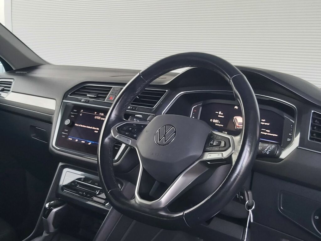 Volkswagen Tiguan Allspace 1.5 Tsi Life 150 Bhp Dsg GSZ5482 Blue #3