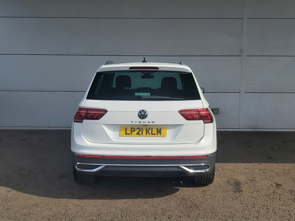 Volkswagen Tiguan 1.5 Tsi Elegance 150 Bhp Dsg LP21KLM White #4
