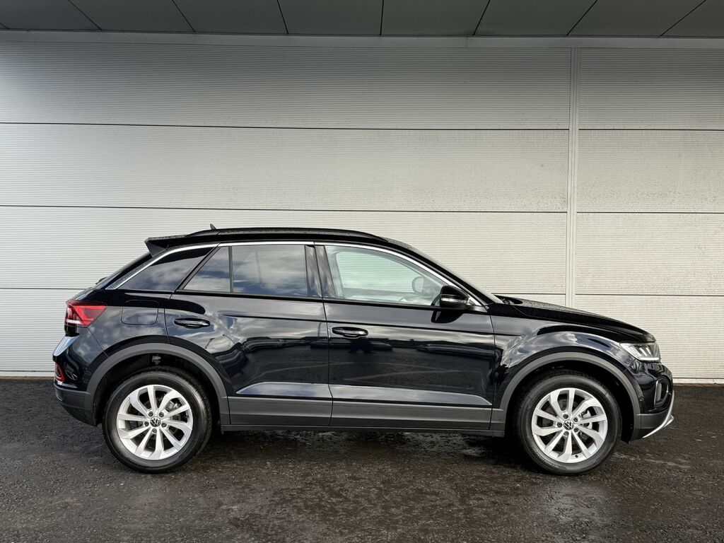 Volkswagen T-Roc 1.0 Tsi Match 115 Bhp SV25YJO Black #3