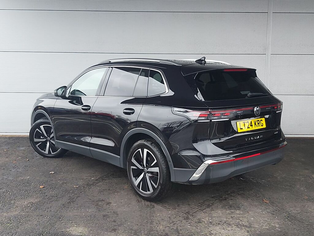 Volkswagen Tiguan 1.5 Etsi Elegance Launch Edition 150 Bhp Dsg LT24KRG Black #5