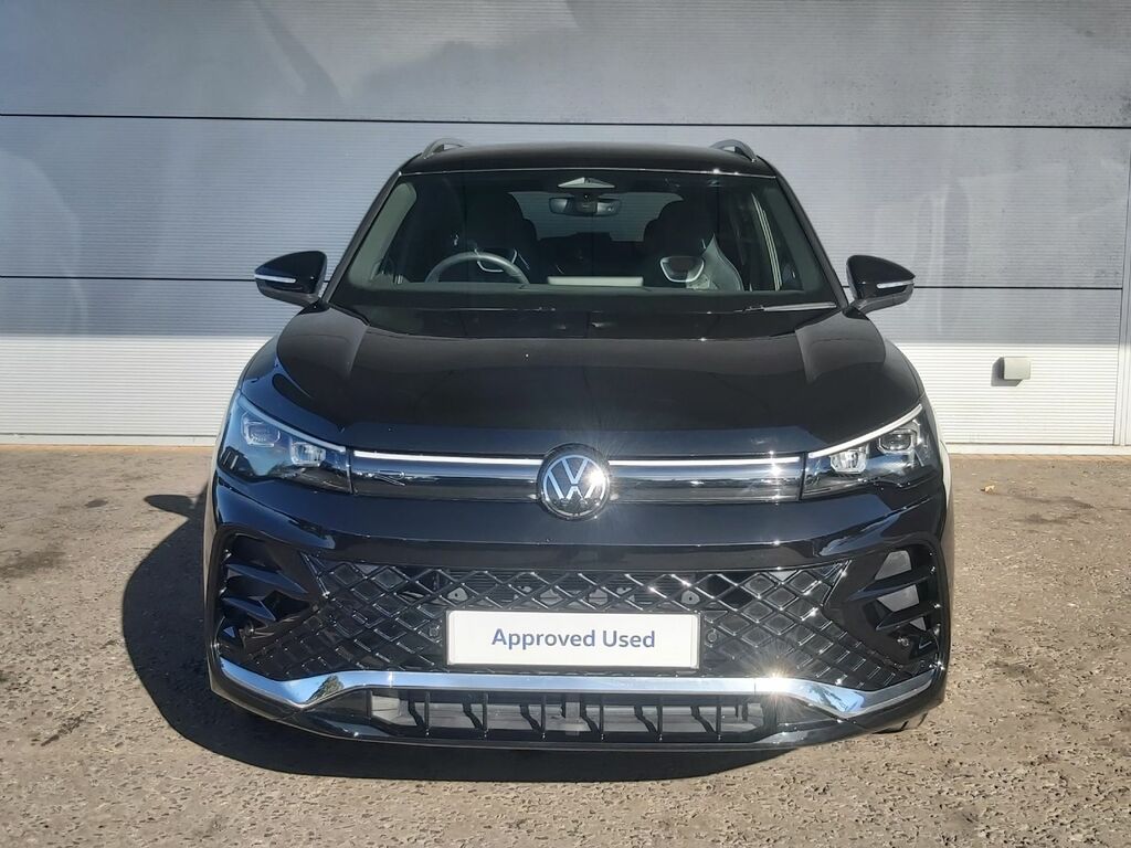 Volkswagen Tiguan 2.0 Tdi R Line 150 Bhp Dsg AJ74FSY Black #2