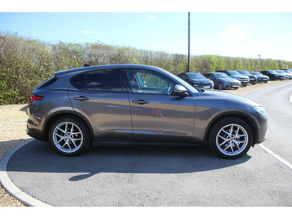 Alfa Romeo Stelvio Stelvio Milano Edition Td Awd Grey #4