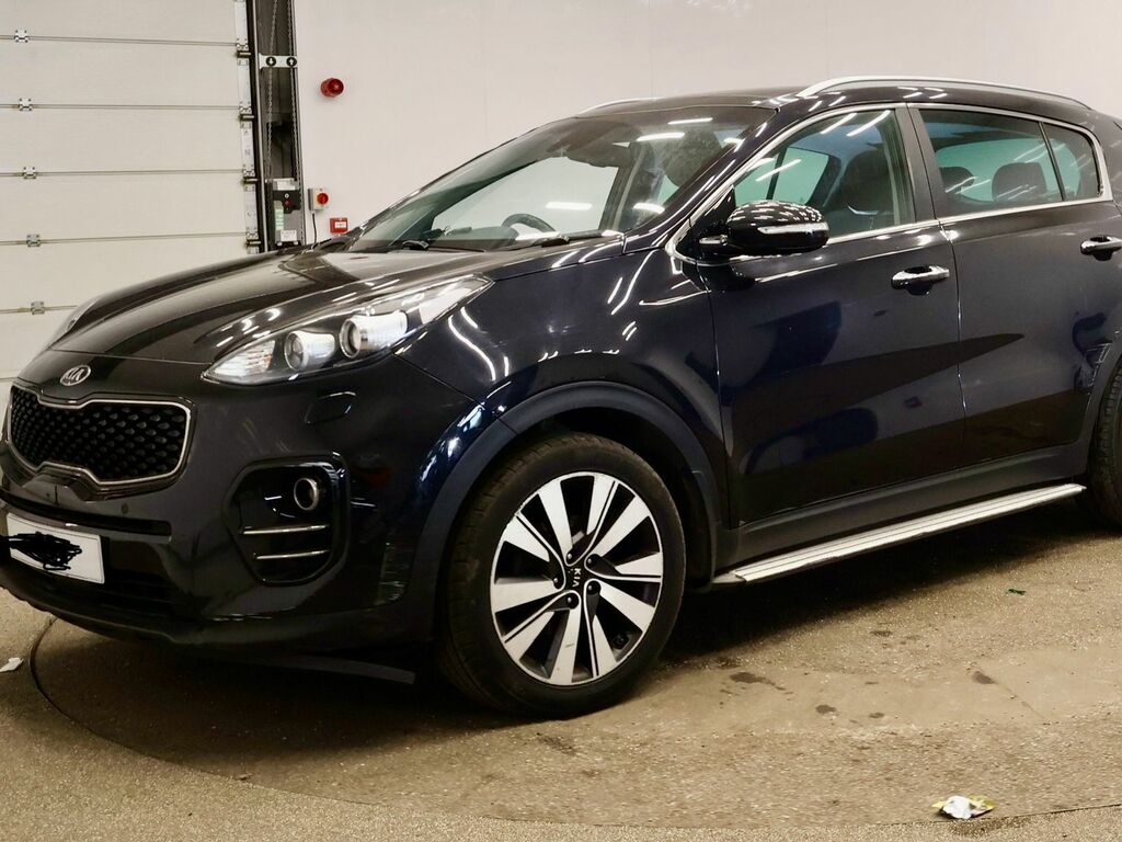 Kia Sportage 1.7 Crdi 4 Suv Euro 6 Ss 114 AM14MUM Black #3