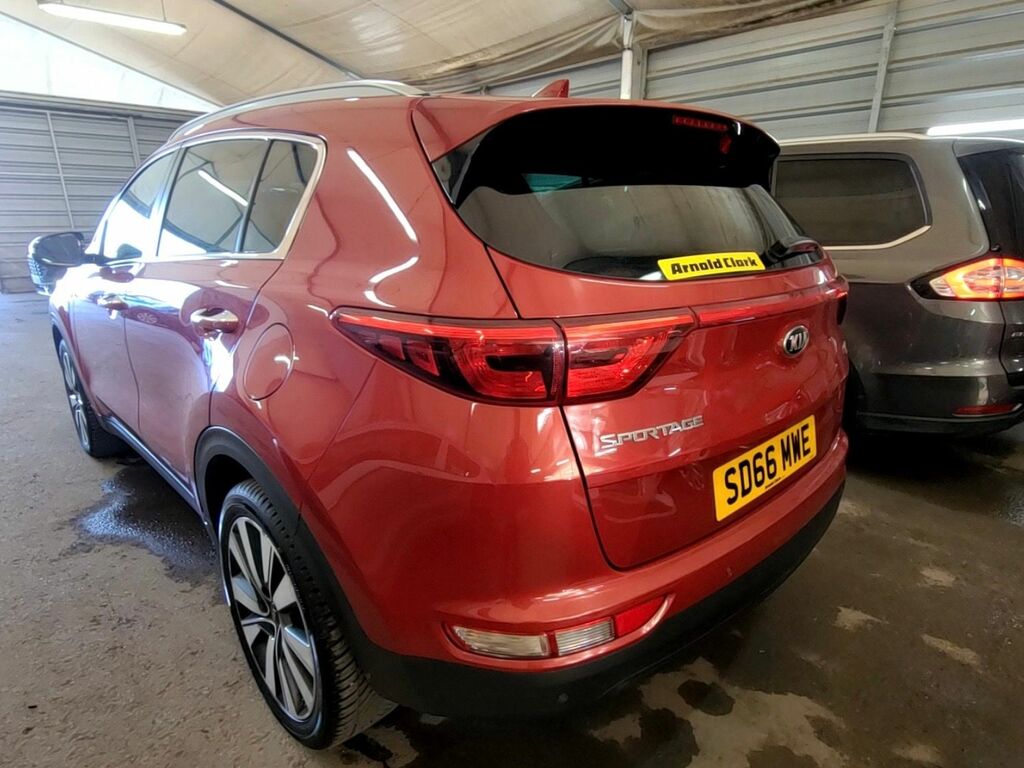 Kia Sportage 1.7 Crdi 3 Suv Euro 6 Ss 114 SD66MWE Red #4