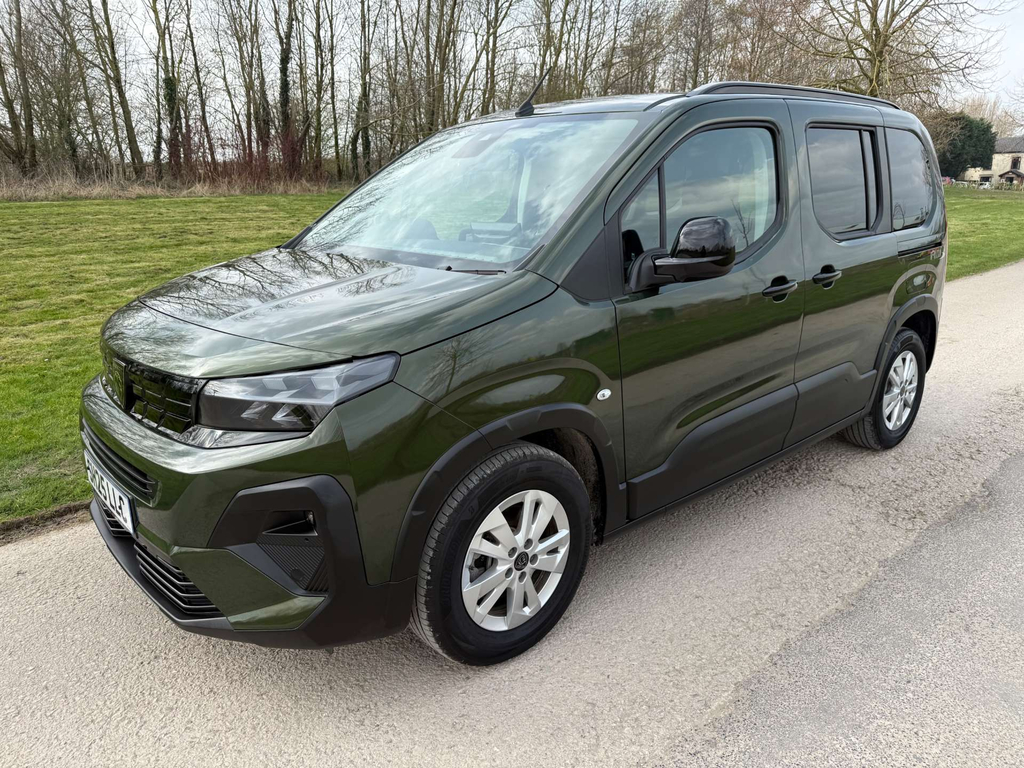 Peugeot Rifter Horizon Hdi 400 Miles Wheelchair Accessible Vehi  #3