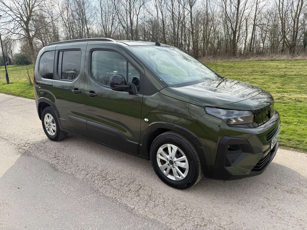 Peugeot Rifter Horizon Hdi 400 Miles Wheelchair Accessible Vehi  #2