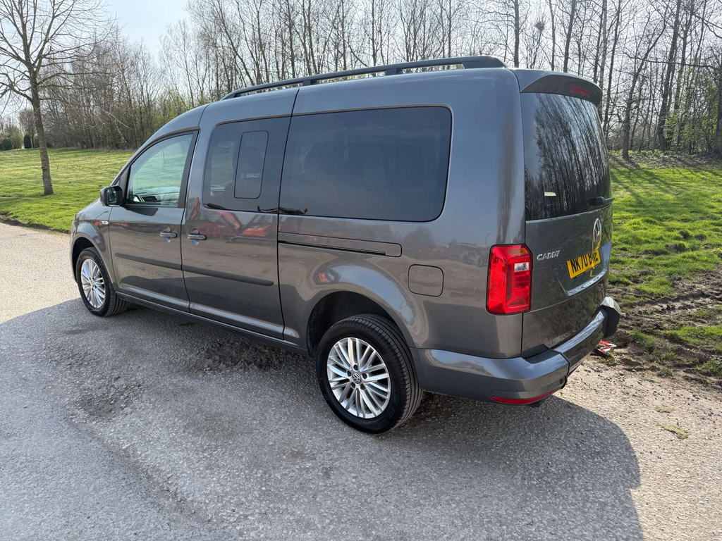 Volkswagen Caddy Maxi Life C20 Wheelchair Accessible Vehicle Wav 4 Seats NK70BNE #5