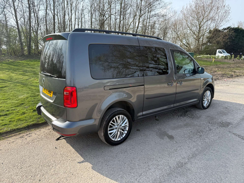 Volkswagen Caddy Maxi Life C20 Wheelchair Accessible Vehicle Wav 4 Seats NK70BNE #6