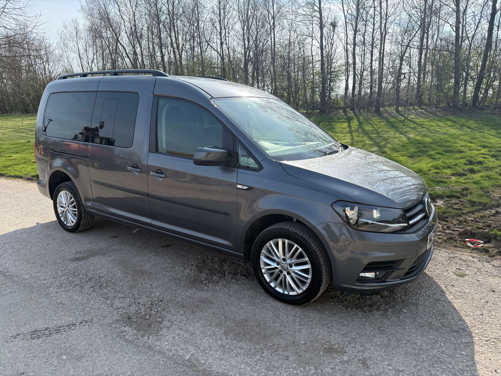 Volkswagen Caddy Maxi Life C20 Wheelchair Accessible Vehicle Wav 4 Seats NK70BNE #3
