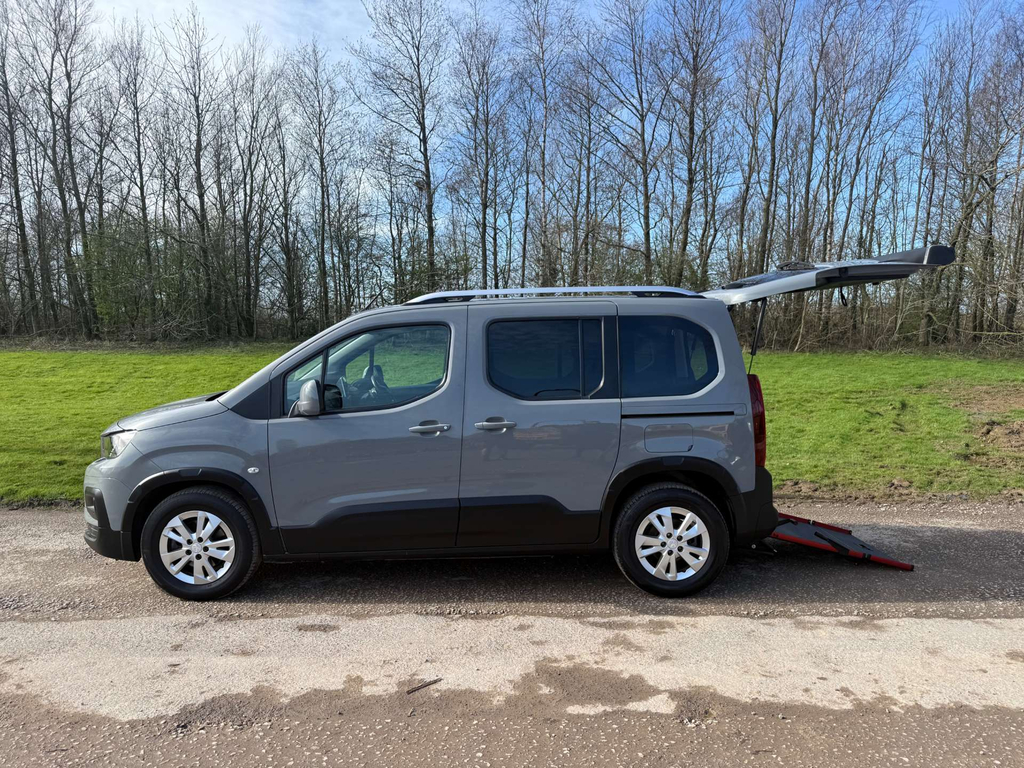 Peugeot Rifter Horizon Hdi Nardo Grey Wheelchair Acce 