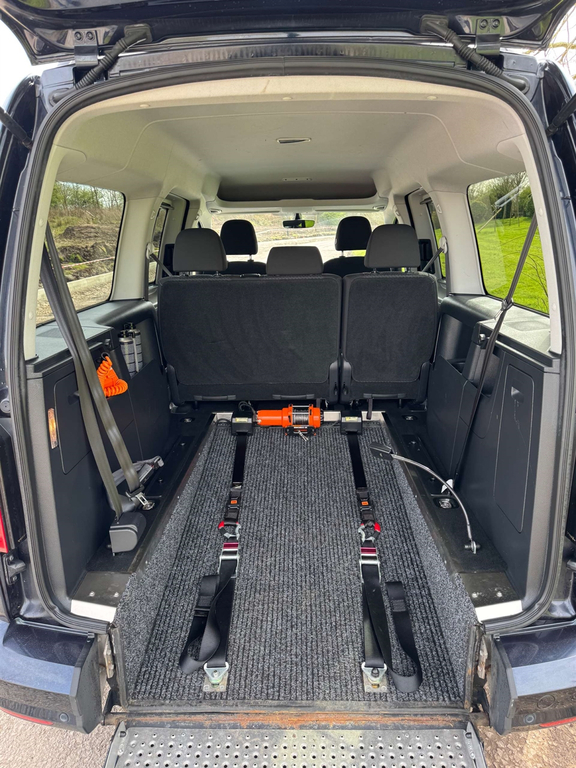 Volkswagen Caddy Maxi Life C20 Low Miles Wheelchair Accessible Vehicle Wav #6