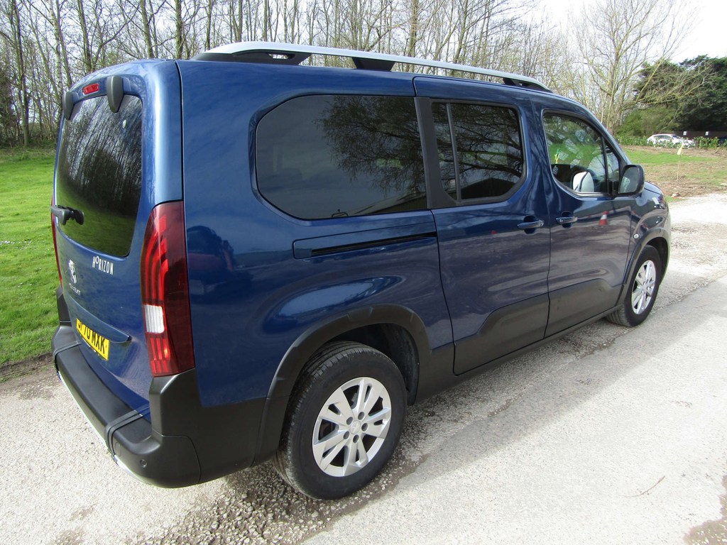 Peugeot Rifter Horizon Lwb XL 5 Seats Wheelchair Accessible Veh SF70MXK  #5