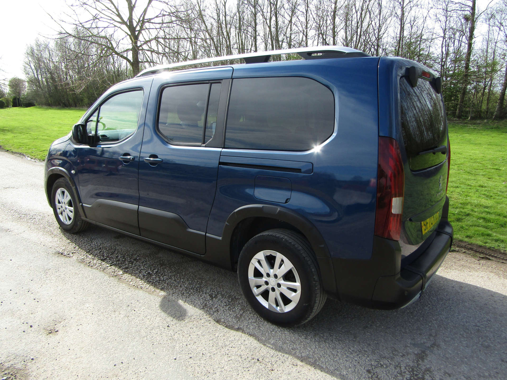 Peugeot Rifter Horizon Lwb XL 5 Seats Wheelchair Accessible Veh SF70MXK  #4