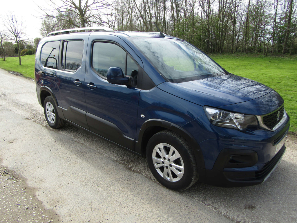 Peugeot Rifter Horizon Lwb XL 5 Seats Wheelchair Accessible Veh SF70MXK  #2