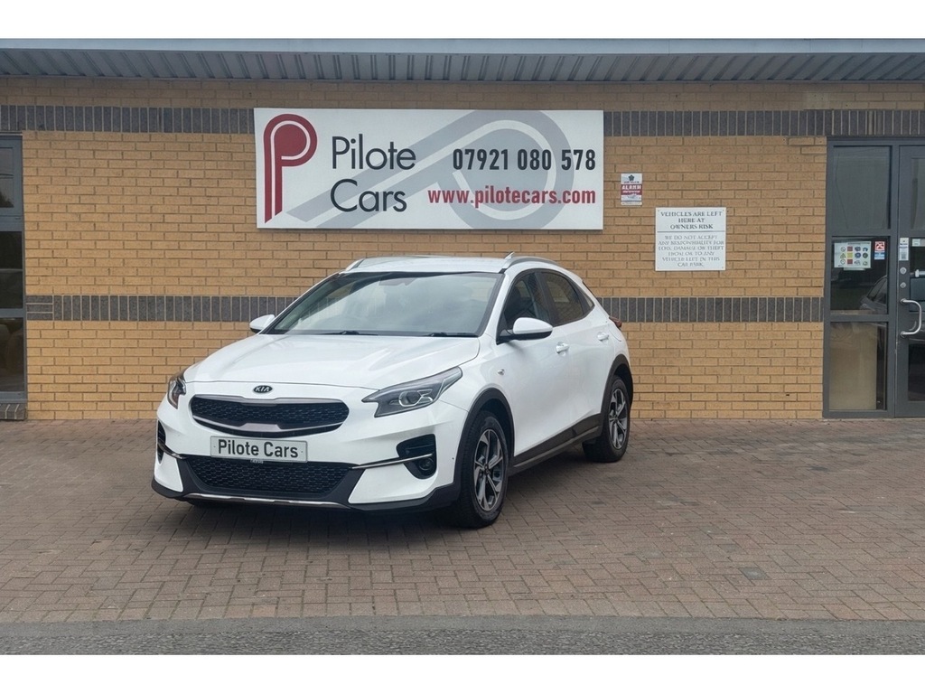Kia Xceed T-gdi 2 LT71NOU White #2