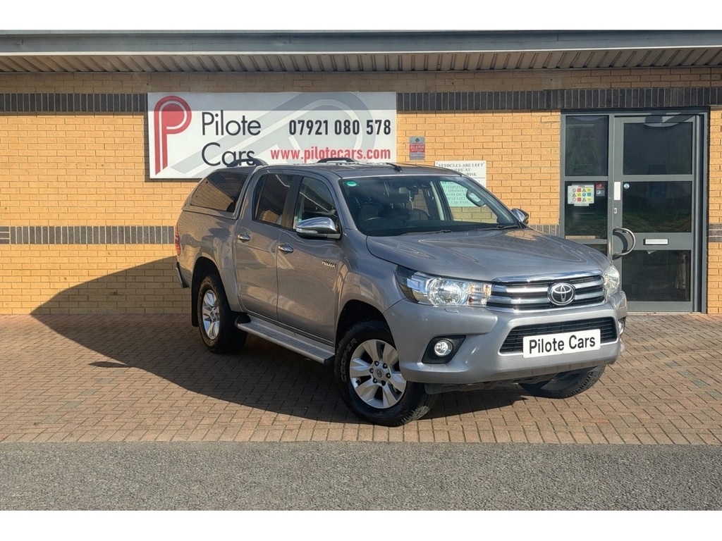 Toyota HILUX D-4d Icon Silver