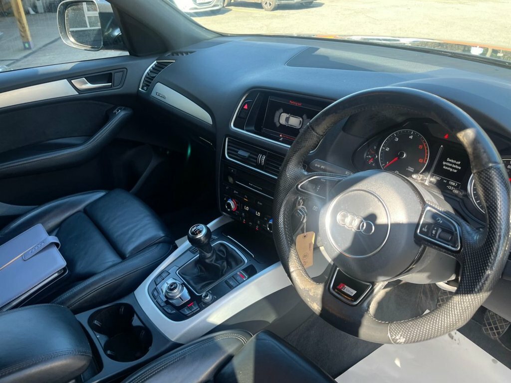 Audi Q5 2L S Line Plus PE65HTP Grey #2