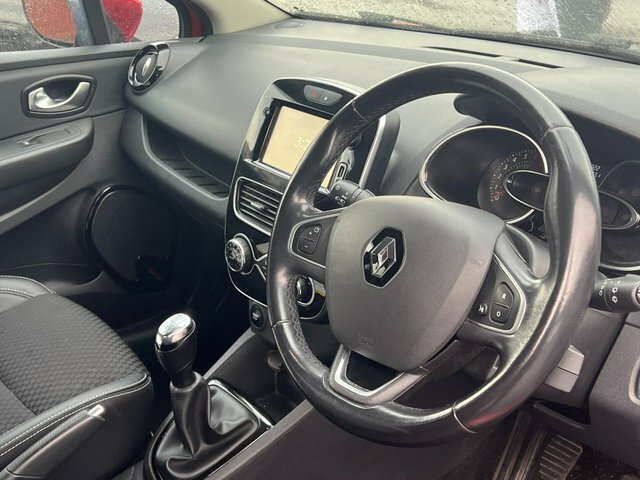 Renault Clio 0.9 Tce Dynamique S Nav Hatchback Manua HF67OPL Red #2