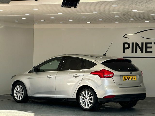 Ford Focus 1.6 Tdci Titanium Hatchback Euro NJ64EFV Silver #5