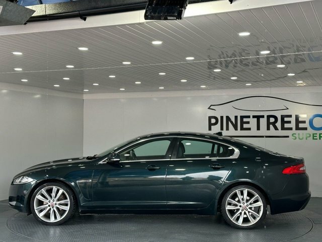 Jaguar XF 2.2D Portfolio Saloon Euro 5 S S OE15PBF Green #3
