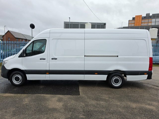 Mercedes-Benz Sprinter 2.0 315 Cdi Progressive Lwb Gah Chiller Rwd L3 H2 KM24EKK White #2
