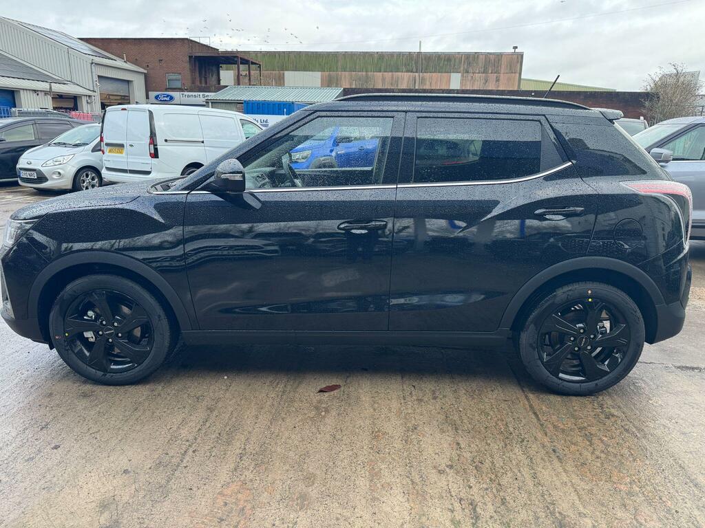 SsangYong Tivoli 1.5 K40 Suv Euro 6 Ss 163 Ps Black #5