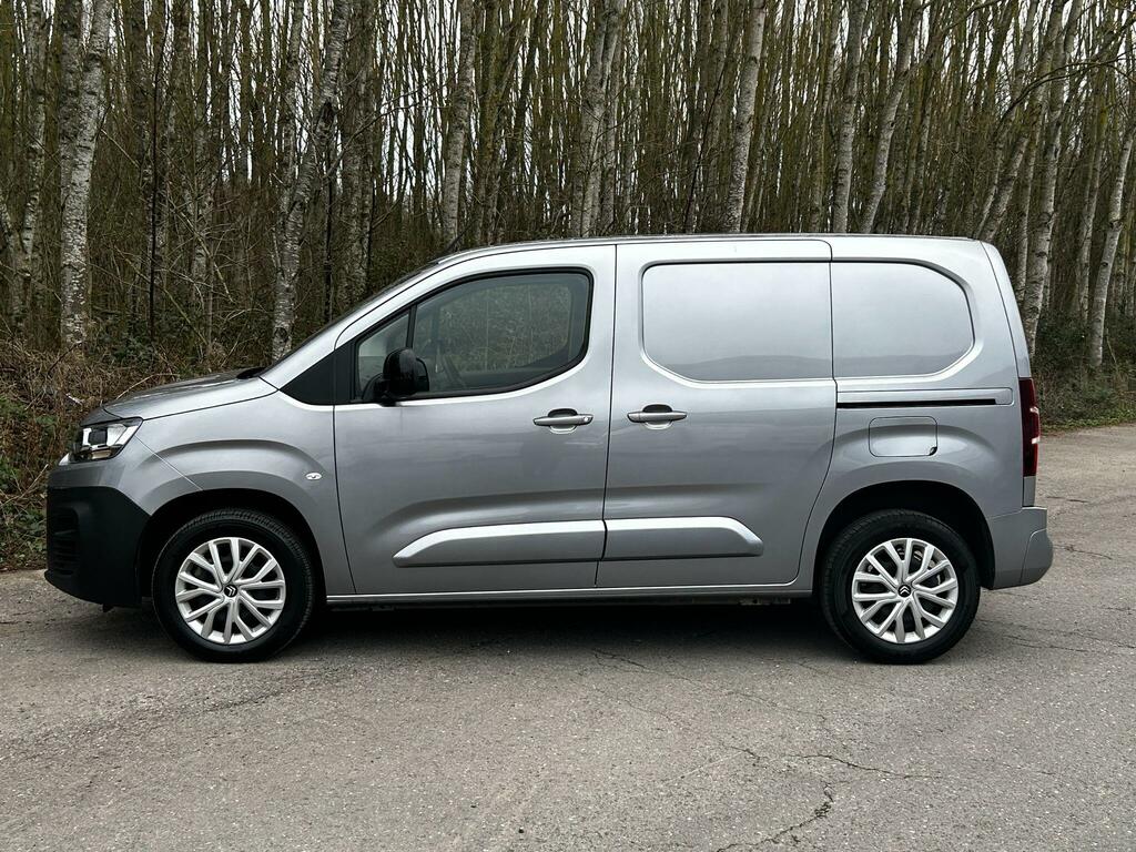 Citroen Berlingo 1.5 Bluehdi 1000Driver Edition M Swb Euro 6 Ss YO73NBX Grey #4