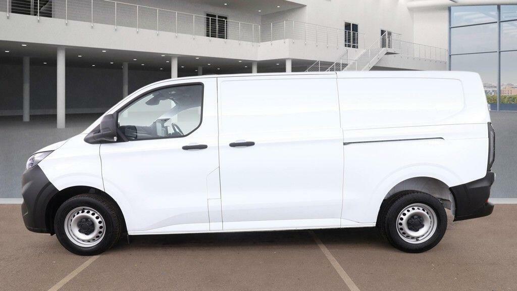 Ford Transit Custom 2.0 320 Ecoblue Leader L2 H1 Euro 6 Ss WR24DFF White #3