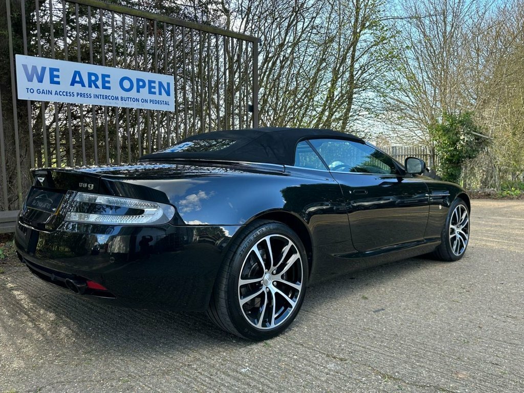 Aston Martin DB9 Petrol  #8