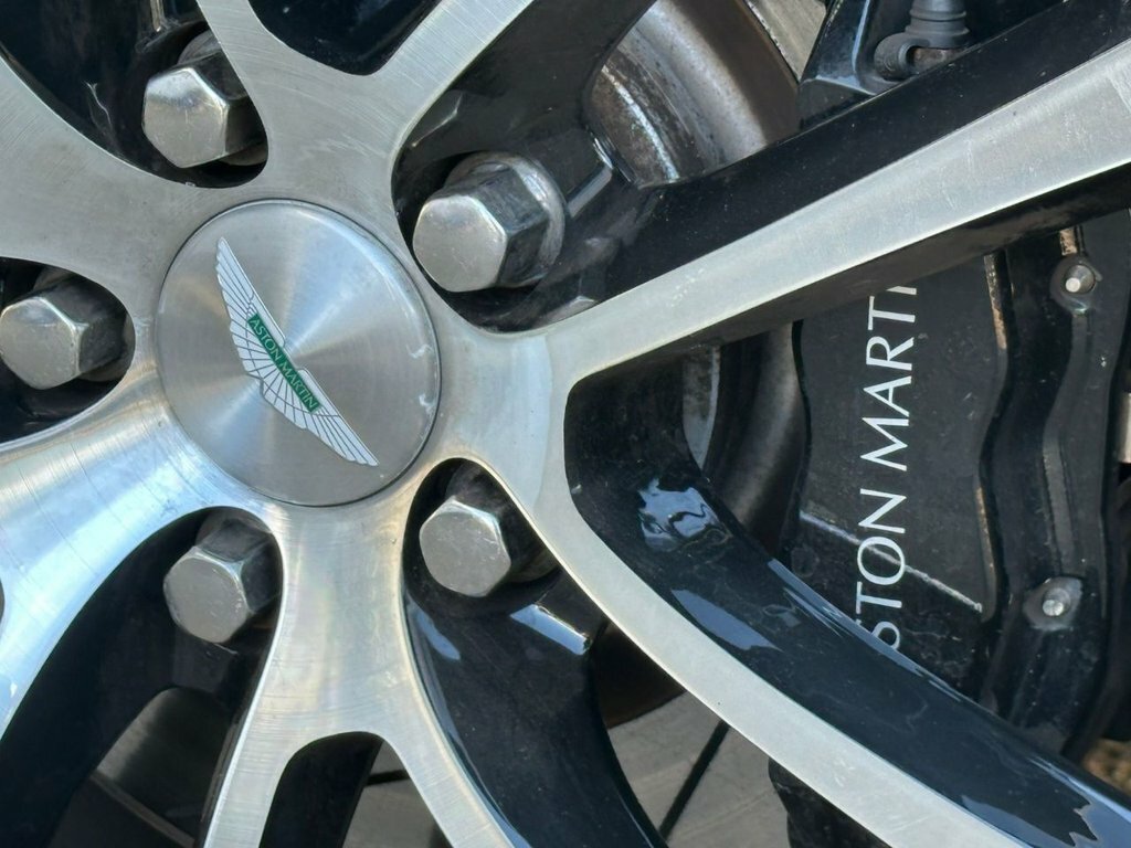 Aston Martin DB9 Petrol  #11