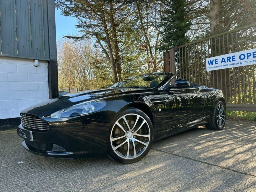 Aston Martin DB9 Petrol  #12