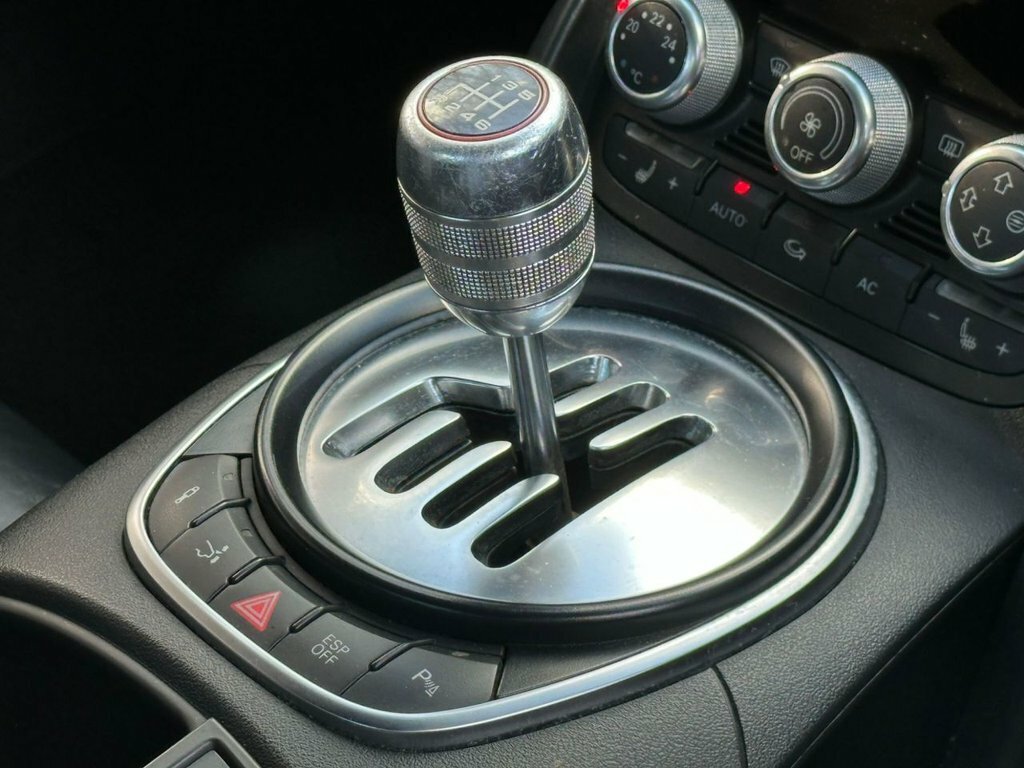 Audi R8 5.2L Null Grey #4