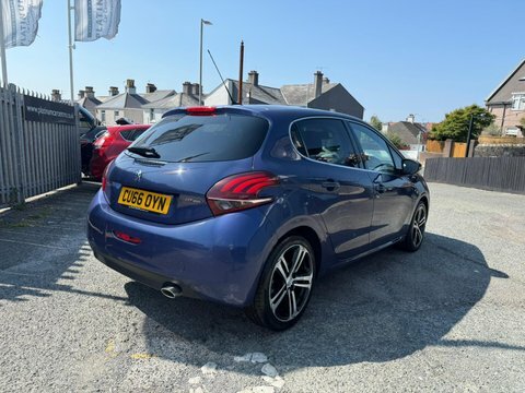 Peugeot 208 Blue Hdi Gt CU66OYN  #5