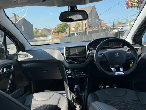 Peugeot 208 Blue Hdi Gt CU66OYN  #6