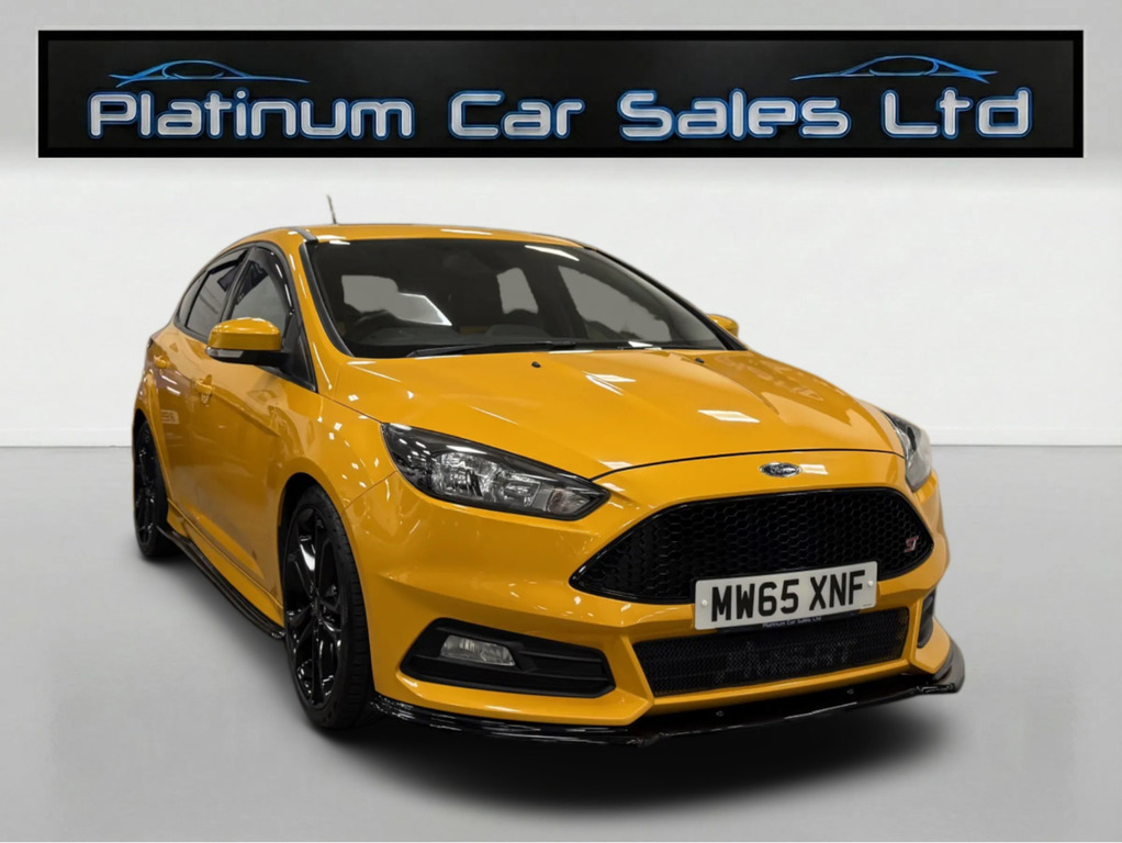 Ford Focus St-2 Turbo Yellow