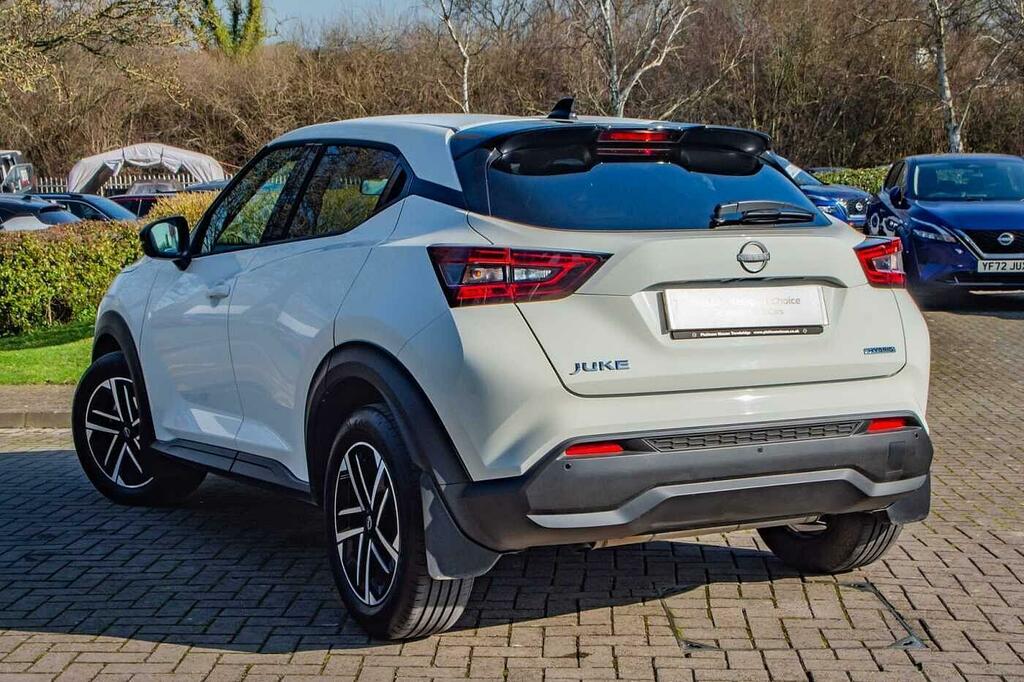 Nissan Juke 1.0 Dig-t N-connecta White #3