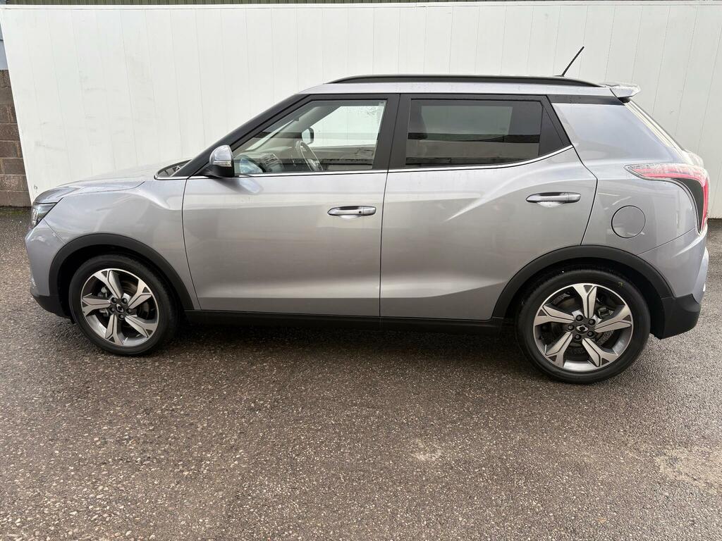 SsangYong Tivoli 1.5 K40 Euro 6 Ss WU74ZDH Silver #5