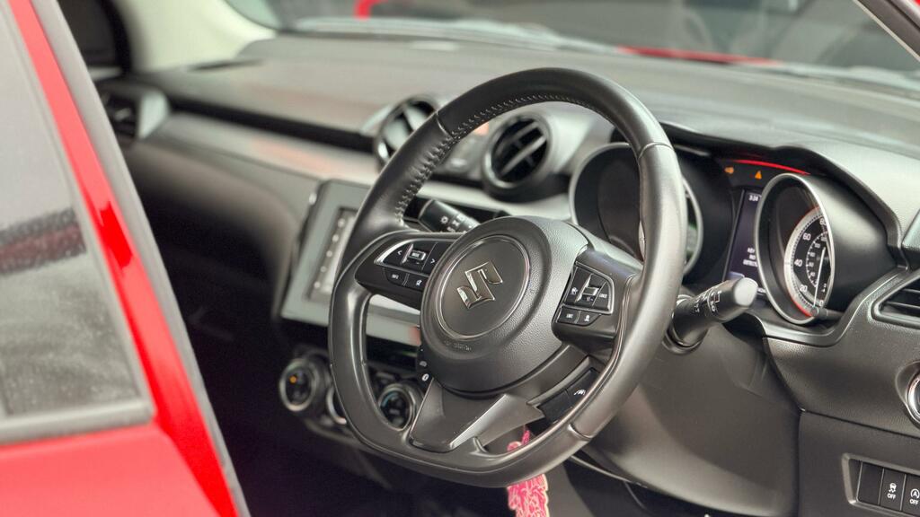 Suzuki Swift 1.2 Dualjet Mhev Sz5 Hatchback Hybrid M DN22DUA Red #6