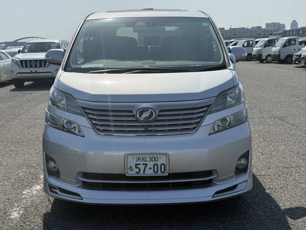 Toyota Vellfire 3.5V Leather Edition-cruise Control-sunrrofs-bodyk #3