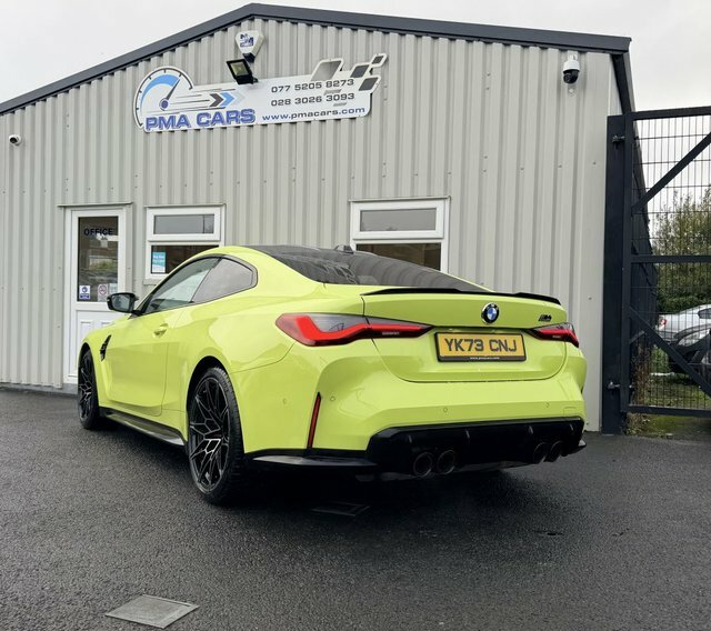 BMW M4 3.0 Biturbo Competition Coupe Yellow #3