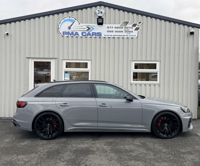 Audi RS4 Avant 2.9 Tfsi V6 Carbon Black