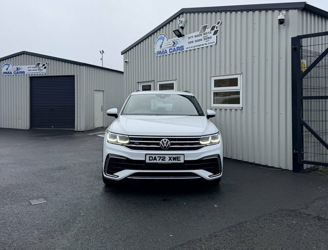 Volkswagen Tiguan 2.0 Tdi R-line Suv DA72XWE White #2
